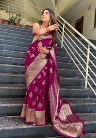 Exclusive Women Saree Deals Available