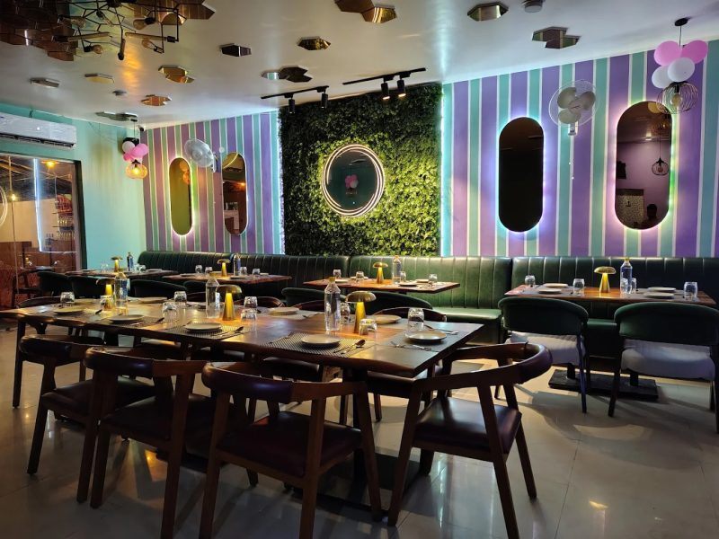 Best BYOB Restaurant in Noida – La Social Cafe & Kitchen