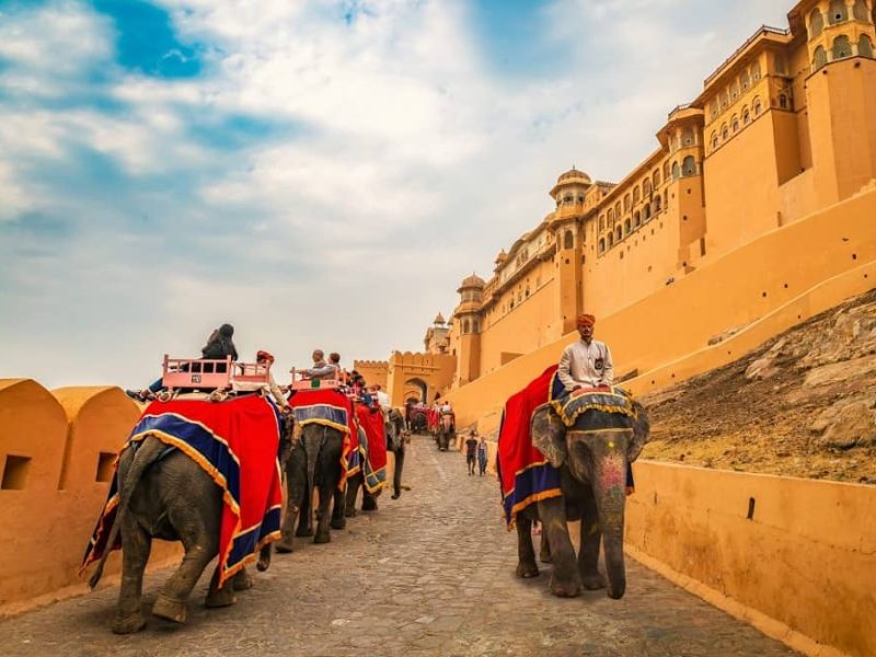 Explore the Top Tourist Places in Jaipur - Best Attractions to Visit