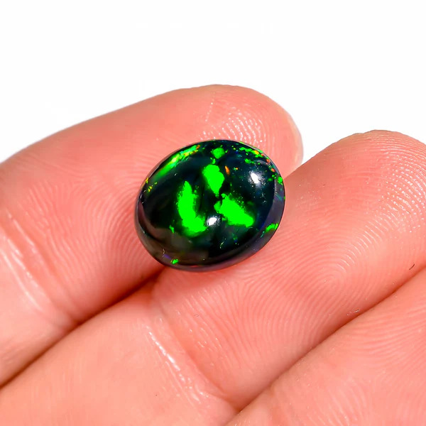 3CT Black Ethiopian Opal Cabochon