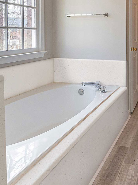 Quartz slab Supplier and Manufacturer in India, Quartz engineering slabs in India