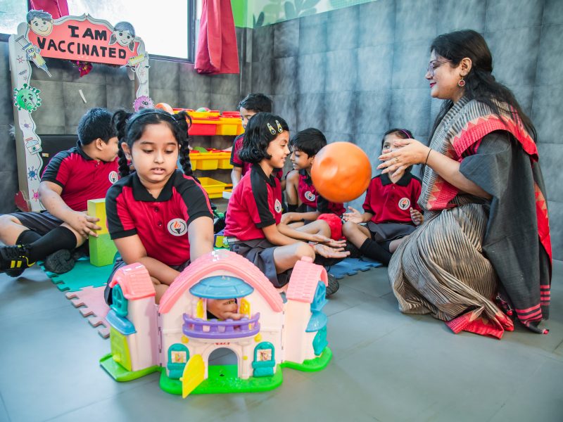 Need a Top CBSE School in Kolkata for Your Child? Pick Saini International School Maheshtala