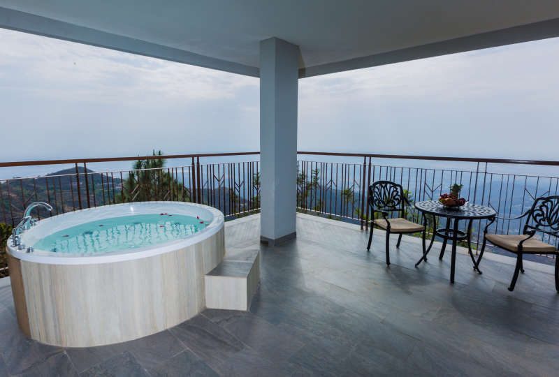 Best Resorts Near Delhi for Relaxing Weekend Getaways