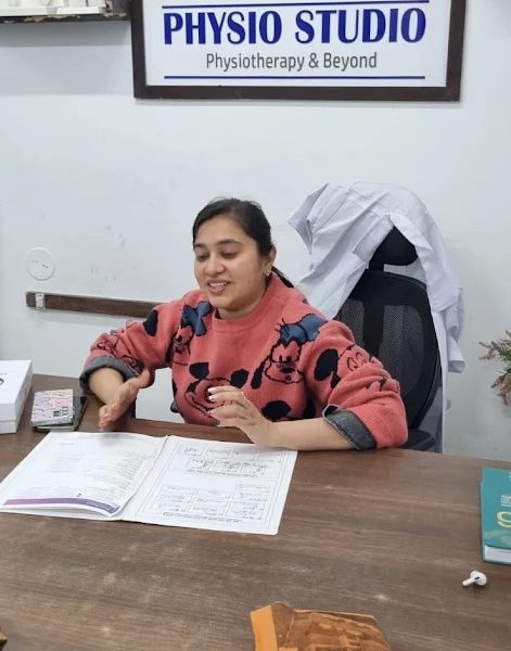 Dr. Ankita Talreja | Best Physiotherapist in Aundh | Neck Pain | Back Pain | Knee Pain...