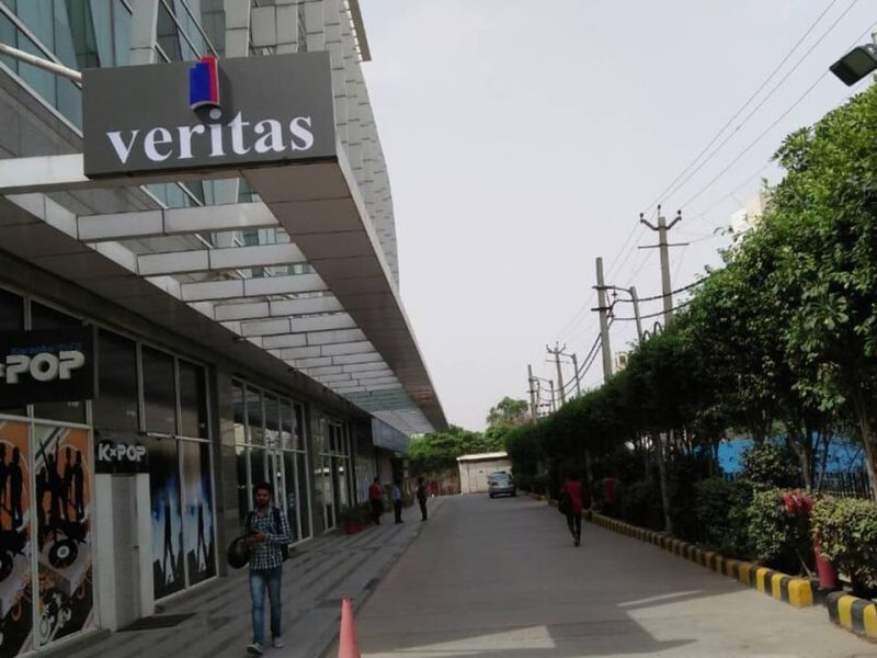 Veritas Business Suites Gurgaon – Premium Offices on Golf Course Road