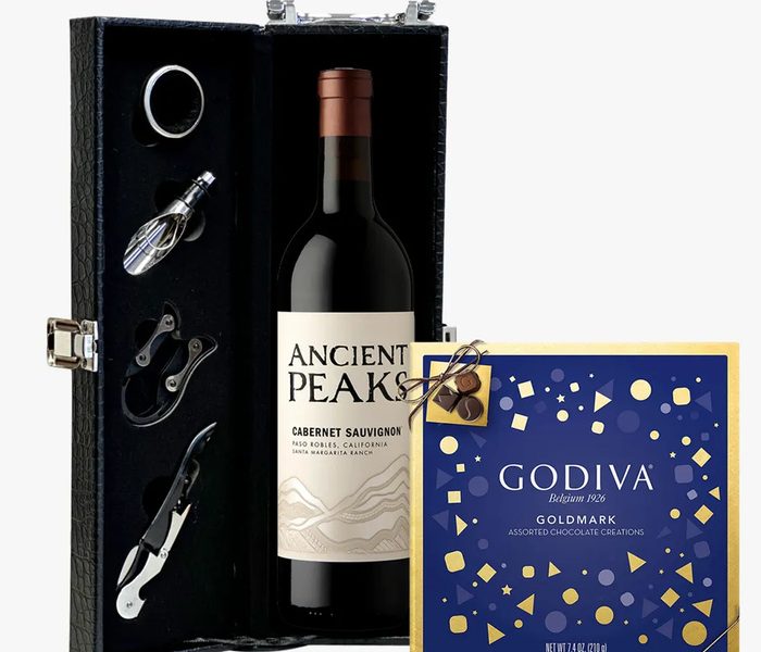 White Wine Gift Baskets – Elegant Gifts for Any Occasion