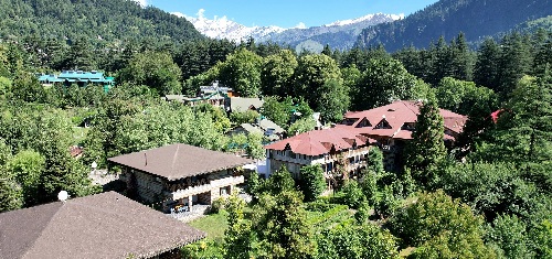 Hill Stations Near Delhi for Refreshing Weekend Escapes