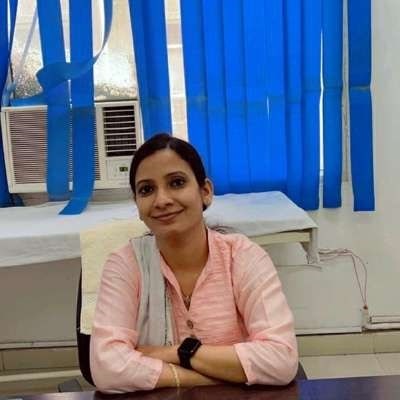 Best Newborn Specialist Doctor in Gaur City — Dr. Shuchi Sharma
