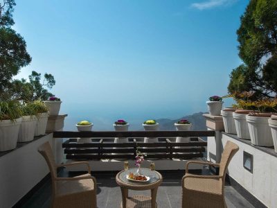 Hotels & Resorts in Mussoorie for Peaceful Hill Vacations