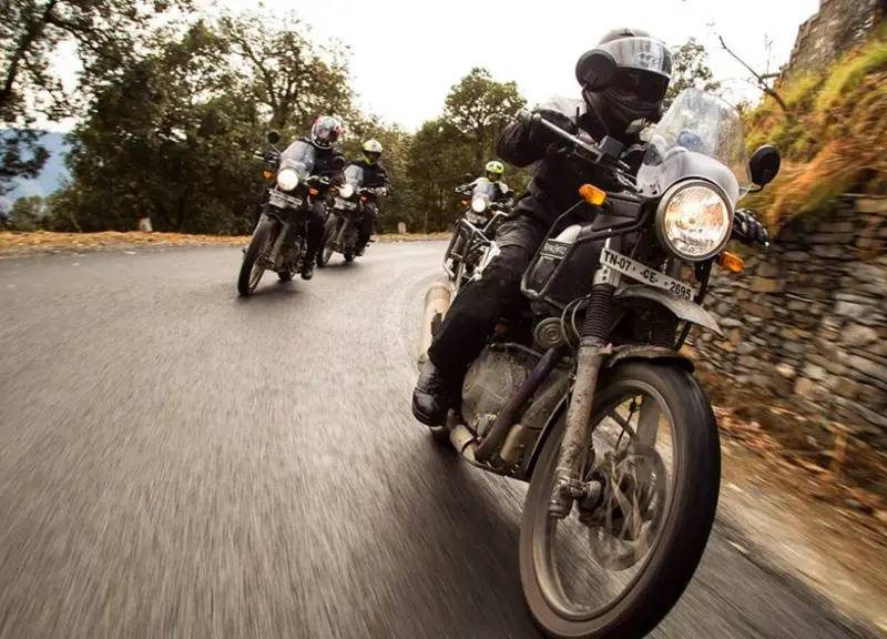 Bike Rental Near Madukkarai Railway Station – ROYALPICKS