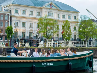 Amsterdam Boat Rental with Captain – Private Canal Cruises with Boat Local
