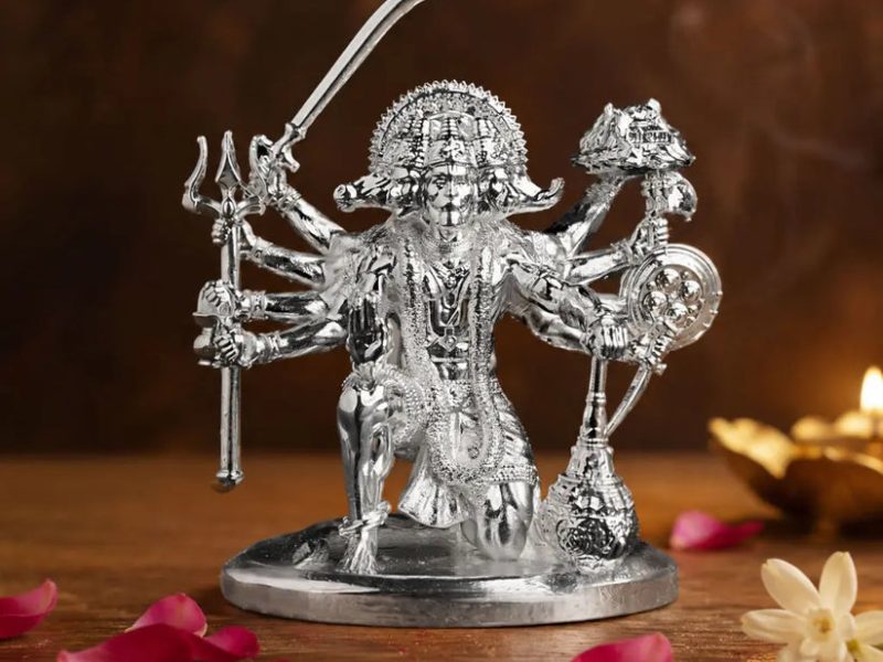 Divine Silver Hanuman Idol for Home Worship and Décor