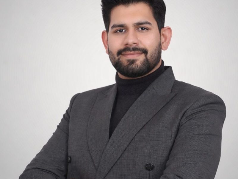 Advanced Knee Joint Replacement Treatment in Dehradun | Dr. Sarthak Walia