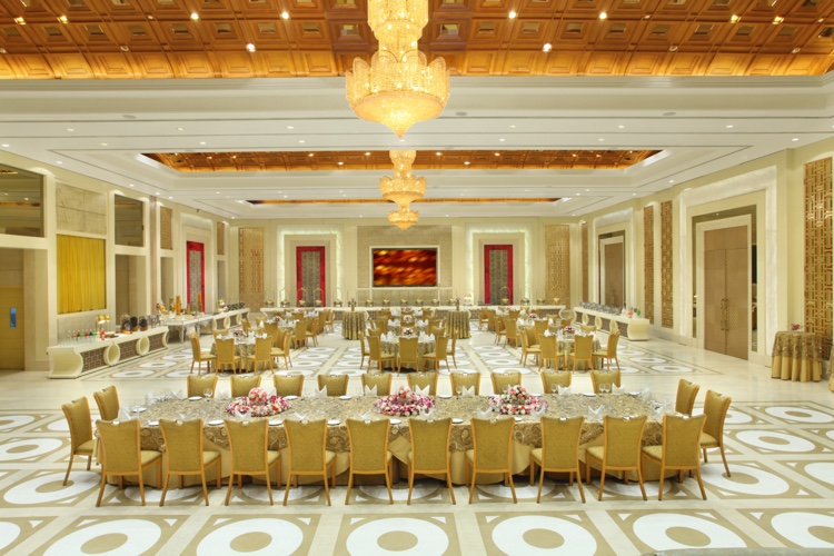 Luxury Banquet Hall for Marriage in Delhi – Seven Seas Banquet 