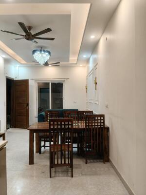 What are the sizes of 2 BHK apartments in Sobha Rivana?