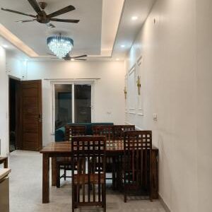 Buy a 4 BHK Ultra-Luxury Apartment in Noida