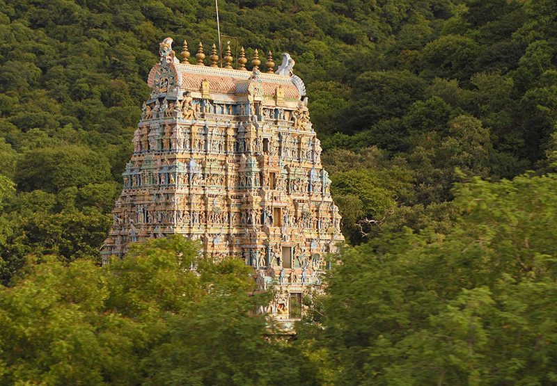 Best Taxi in Near Madurai