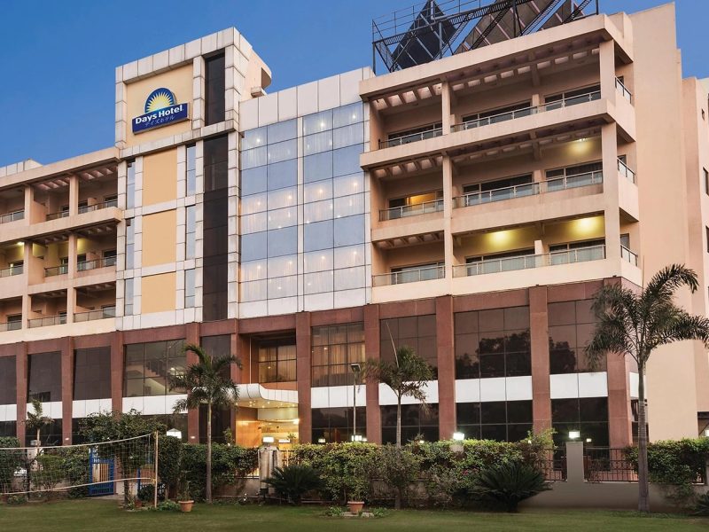 Luxury Resorts Near Delhi | ResortsNearDelhi