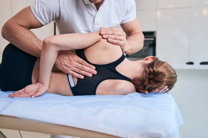 Manual Physiotherapy in Gurgaon | Expert Hands-On Pain Relief & Rehabilitation