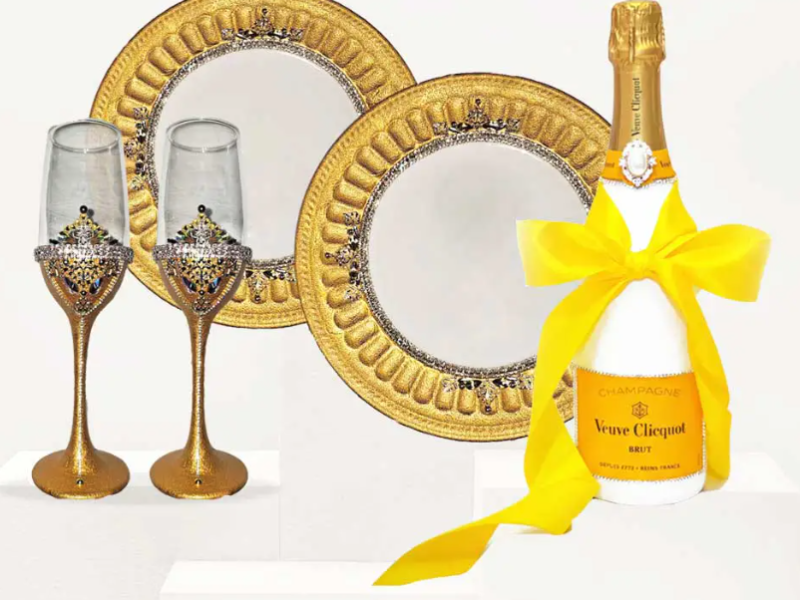Veuve Clicquot Gift Set – Luxury Champagne Gift Collection