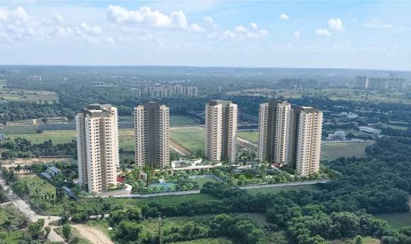 Ashiana Aaroham Sector 80, Gurgaon.