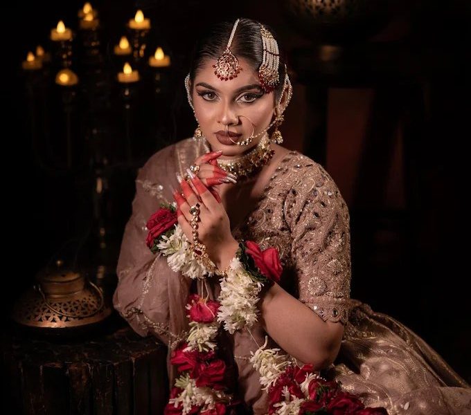 Lakmé Academy Powered By Aptech:-Professional Makeup Artist Course in Aurangabad