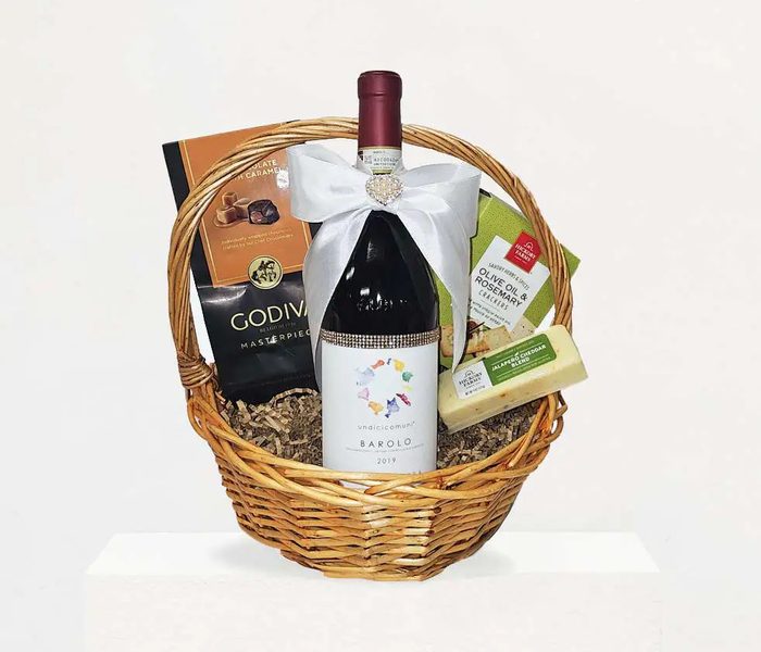 Luxury Bridal Shower Gifts for the Bride-to-Be