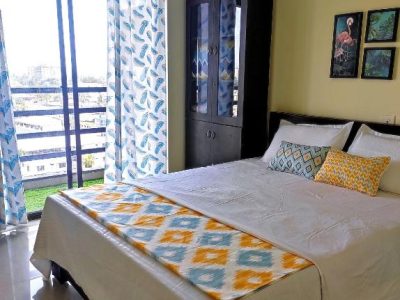 What are the things that I need to compare while buying Flats for Sale in Sector 70 Gurgaon?