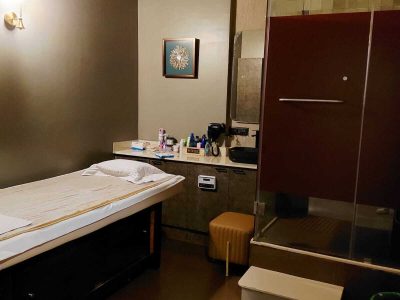 Rica Spa In Malad