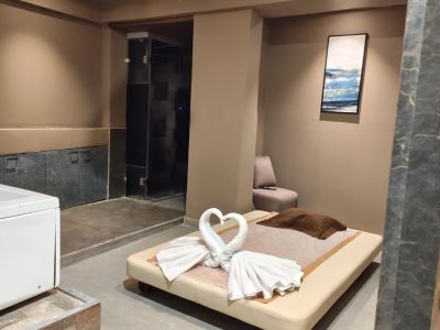 Austin Spa In Thane West