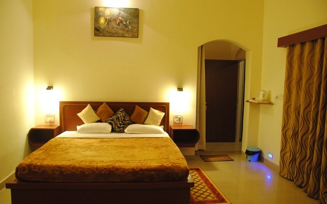 Book /Green /Wood /Resort /Bandhavgarh - Asia - Hotels & Resorts.