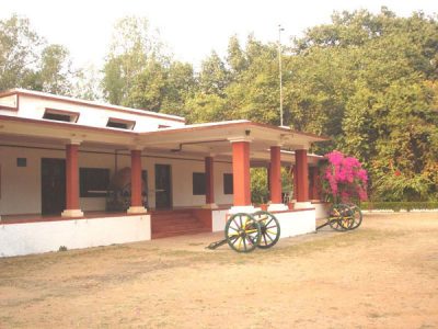 Book Maharajas Royal Retreat, Bandhavgarh | Best Hotel in Bandhavgarh Asia Hotels & Resorts