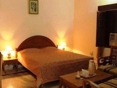 Book Maharajas Royal Retreat, Bandhavgarh | Best Hotel in Bandhavgarh Asia Hotels & Resorts