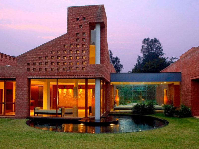 Luxury Resorts in Sohna for an Elegant Nature Escape