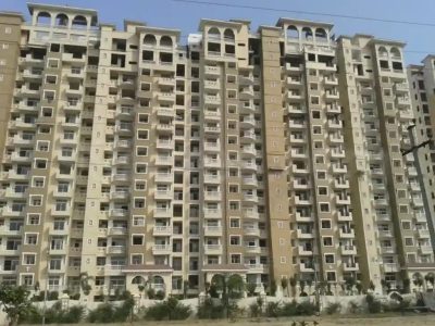 Amrapali Silicon City, Sector 76, Noida – 2, 3, and 4 BHK Apartments