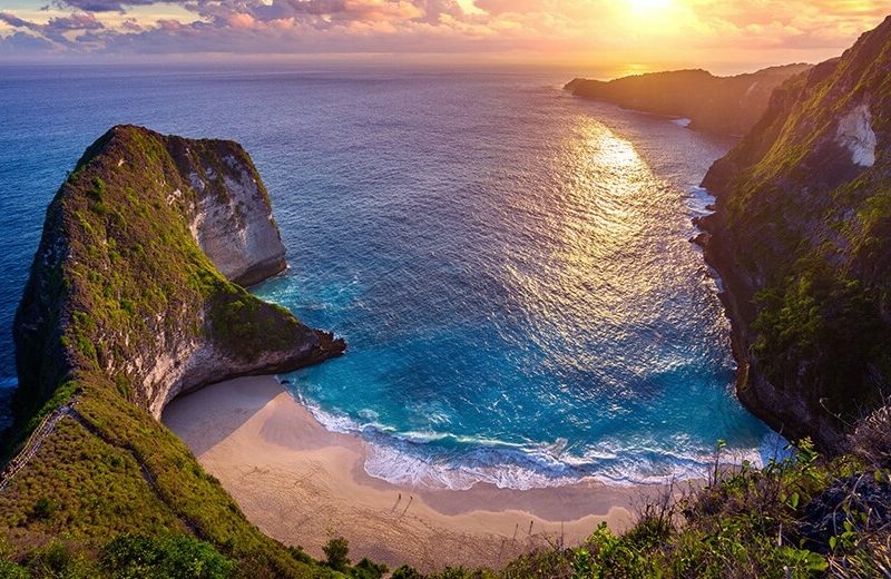 Plan Your Dream Komodo Islands Getaway with Odyssey Travels