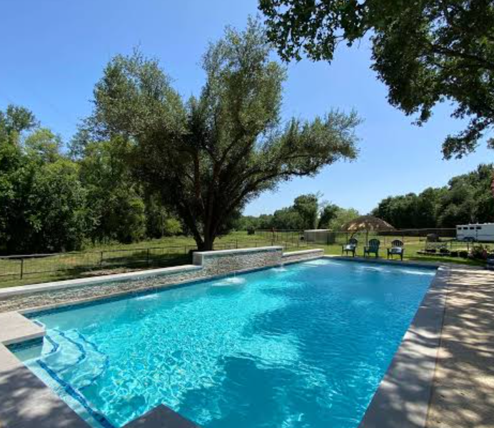 Swimming Pool Contractor Austin TX for Custom Backyard Designs