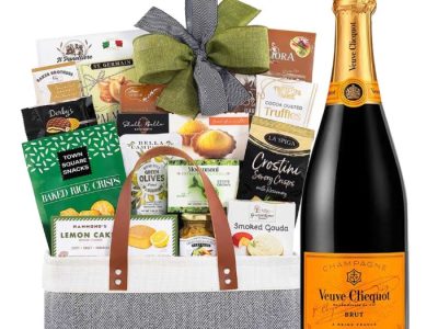 Shop Holiday Champagne Gift Sets Online